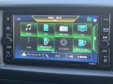 様々なオーディオソースがございます。運転中に好きな音楽を聴くことが可能です。