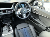 自動車保険も純正のクオリティを。BMWの正規ディーラーのみが取り扱い可能な、BMW専用自動車保険。専任のスタッフが皆様のカーライフを24時間365日サポート致します。
