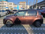 ボディから内装、エアコンまであなたのお車を丸ごとクリーニングする「まるまるクリーン」をご用意。トヨタ車はもちろん、軽自動車、他社車もOKです。