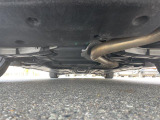 【下回り】目立つ錆や腐食もなくきれいな状態です!もちろん納車前には法定点検を実施致します!//