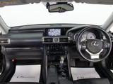 禁煙車です!室内は嫌なニオイも無く、すごく綺麗な状態です!禁煙車・・特にセダンタイプのお車では少ないですよね!!タバコのニオイが苦手なお客様必見です!快適にご乗車頂けます!!