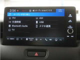 フルオートエアコン搭載で好みの温度に設定するだけで、風量などを自動でコントロール!快適な車内にしてくれます。また体を直接温めてくれるシートヒーターが装備されていますので、冬場はとても快適です。