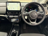 シンプルながらも使い勝手にこだわった操作性の良いインパネ回り!運転中スイッチ操作も安心ですね!