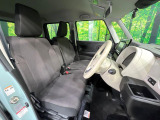 運転席シート廻りは使用感も少なく、良好な状態となっています。丁寧に使われていたことがよくわかりますね。