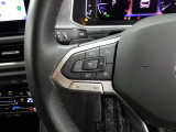 Travel Assist。設定した速度を上限に自動で加減速し、一定の車間距離,およ走行レーンを保つことでロングドライブの疲労を軽減します。