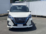 セレナ 1.2 e-POWER ハイウェイスターV 