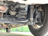 お車を安心してお乗りいただく為には、足回りの定期点検が欠かせません。サービスサポート(有償保証)では無料点検もご提供しており、安心のカーライフをお過ごしいただけるサポート体制が整っています。