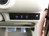 先進の安全装備がついています。詳しい装備内容、仕様等につきましてはスタッフにお問合せ下さい。