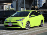 中古車を購入する場合、「車両本体価格」に加えて、税金や手数料などの「諸費用」を支払う必要があります。「法定費用:自動車税や自賠責保険等の国や自治体に払うことが法律上義務付けられている費用」「販売店手数