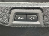 また、BMW正規認定中古車は、エマージェンシーサービスが自動付帯。24時間365日、皆様のカーライフをサポート致します。確かな安心のうえで、「駆けぬける歓び」をご堪能ください。