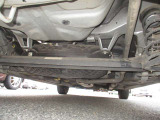 下廻りの防錆加工は多くの方が施工されてます。サビてフレームに穴が開く前にオプションで施工されることをお勧めいたします。融雪剤などから下回りを長期間、守ります。是非購入時ご検討ください