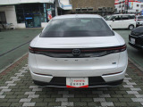 全てのクルマにロングラン保証が付いています。メーカー・年式問わず、全てのクルマに走行距離無制限の1年間無料保証。 (※改造車や特殊車両には、一部対象外となる場合がございます。)更にプラス1年または2年