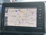 日産純正メモリーナビ付きで、遠くのお出かけの心強い味方です♪Bluetooth,CD,DVD装備で色々な音楽ソースが楽しめ直感的に操作できるタッチパネル♪
