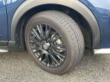 スタイリッシュな純正アルミホイール 205/55R17☆