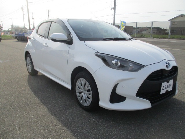 ヤリス 1.5 ハイブリッド X E-Four 4WD 