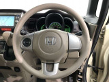 ハンドルは車を運転する上で、ずっと握っている重要なパーツです。手にフィットする物がいいですよね♪