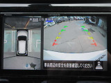 ナビ画面にアラウンドビュ-モニタ-の映像を映し出しています。  狭い場所での車庫入れをサポ-トしてくれる便利アイテムです。