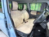 運転席シート廻りは使用感も少なく、良好な状態となっています。丁寧に使われていたことがよくわかりますね。