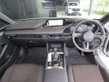 MAZDA3ファストバック 1.5 15C i セレクション 