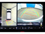 バックギアに入れるとバックカメラの映像がナビに映ります。障害物までの距離もわかりやすいです。