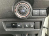 両側オートスライドドアを装備。運転席&インテリキーからの開閉も可能です。