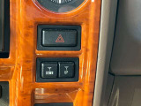 電動アンテナです!今の時代の車にはない装備ですね!