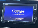 【純正ナビ】人気の純正ナビを装備しております。ナビの使いやすさはもちろん、オーディオ機能も充実!キャンプや旅行はもちろん、通勤や買い物など普段のドライブも楽しくなるはず♪