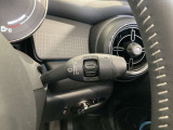 正規認定中古車 全国正規ディーラー保証付/2年・走行距離無制限 黒革スポーツシート 18インチホイール ACC AppleCarPlay シートヒーター ワイヤレスチャージング 禁煙車 Pアシスト  LEDヘッドライト