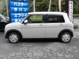 当社は「品質とプライシング」を徹底的にこだわり、現在相場価格のお車を適正な価格で販売しております。また走行距離より、車のコンディションを重視しており、全車必ず当社の仕入れ担当が目で見て買っております。