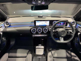 CLAシューティングブレーク CLA200d アーバン スターズ 