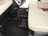 中古車は一物一価、同じようなお車でも、整備状況、外内装の状態など様々です。
