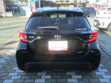 全てのクルマにロングラン保証が付いています。メーカー・年式問わず、全てのクルマに走行距離無制限の1年間無料保証。 (※改造車や特殊車両には、一部対象外となる場合がございます。)更にプラス1年または2年