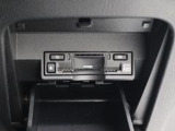広がる運転支援サービスETC2.0搭載。全国の高速道路に設置されたITSスポットと双方向通信を図り、広域な道路交通情報や安全運転をサポートする情報を得て、音声やナビ画面上にタイムリーにお知らせします。