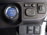 トヨタが誇る衝突被害軽減ブレーキを搭載したサポカーです。