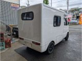 エンジンオイルは汚れ具合に関わらず、全てのお車交換しております。当店のこだわりの1つです。