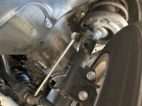 お車を安心してお乗りいただく為には、足回りの定期点検が欠かせません。サービスサポート(有償保証)では無料点検もご提供しており、安心のカーライフをお過ごしいただけるサポート体制が整っています。