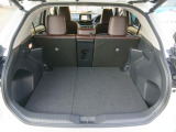 全てのクルマにロングラン保証が付いています。メーカー・年式問わず、全てのクルマに走行距離無制限の1年間無料保証。 (※改造車や特殊車両には、一部対象外となる場合がございます。)更にプラス1年または2年