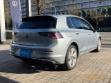 アフターサービスは全国のVolkswagen正規ディーラーで対応。遠方のお客様も安心してご購入いただけるよう、丁寧にサポートいたします。