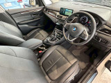 BMWを熟知したメカニックによる、360度の納車前点検。ドイツ本国と同様の教育・訓練を受けたメカニックが徹底的に点検、整備した後にお客様にお引渡しします。