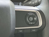 ■ステアリングスイッチで、安全運転!前方から目線を外さないように!