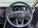ステアリングを握れば目の前にJeepワールドが広がります!