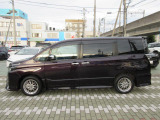 ボディから内装、エアコンまであなたのお車を丸ごとクリーニングする「まるまるクリーン」をご用意。トヨタ車はもちろん、軽自動車、他社車もOKです。