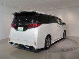 明るく視認性の良いリヤコンビネーションランプ