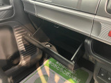 店内では季節で変わるダイハツオリジナルの美味しいスイーツとドリンクでおもてなしいたします。