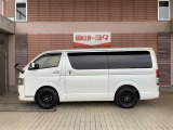 当店は、トヨタディ-ラ-として高品質な中古車を多数取り揃えております!