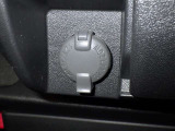 シガーソケット用の充電器が使用可能です!