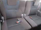家族の方に大人気のワゴン車入荷しました。荷物をたっぷり載せて広々ドライビング♪夏でも冬でも、アウトドアやショッピングを思い切り楽しみましょう!