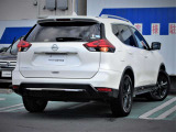 エクストレイル 2.0 20Xi 2列車