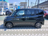 ボディから内装、エアコンまであなたのお車を丸ごとクリーニングする「まるまるクリーン」をご用意。トヨタ車はもちろん、軽自動車、他社車もOKです。