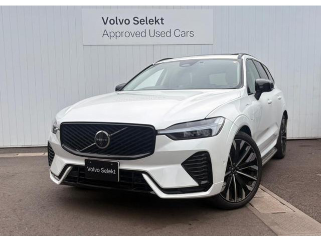 XC60 ウルトラ T6 AWD プラグイン ハイブリッド 4WD 
